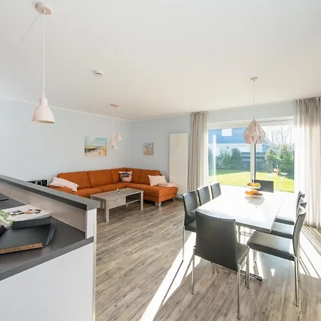 1 Apartment *